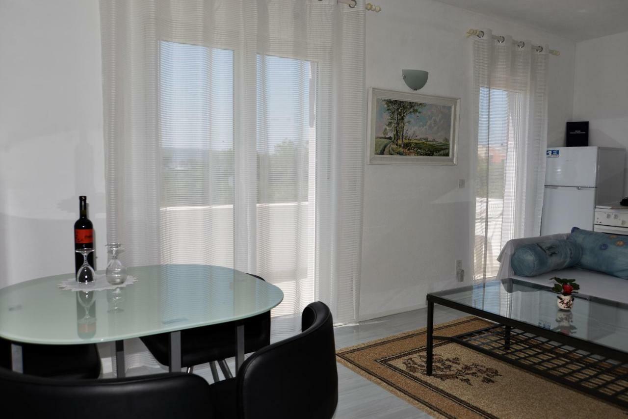 Honey Apartment Kaštela Eksteriør billede